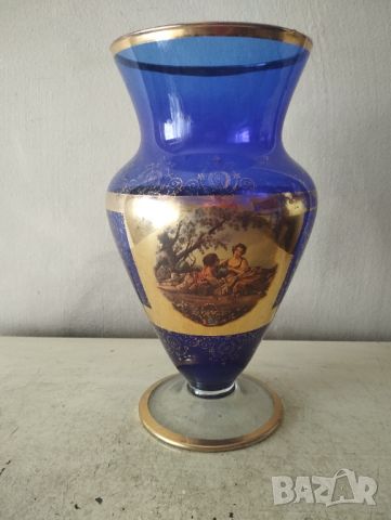 Стъклена ваза Бохемия, снимка 1 - Други ценни предмети - 45235365