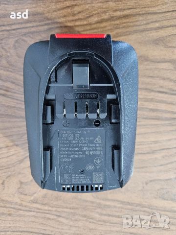 Зелен BOSCH 18V 3Ah Нова Батерия , снимка 2 - Други инструменти - 46368480