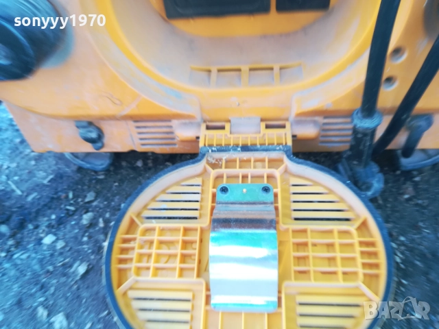 DEWALT 0310252018, снимка 17 - Радиокасетофони, транзистори - 51937407