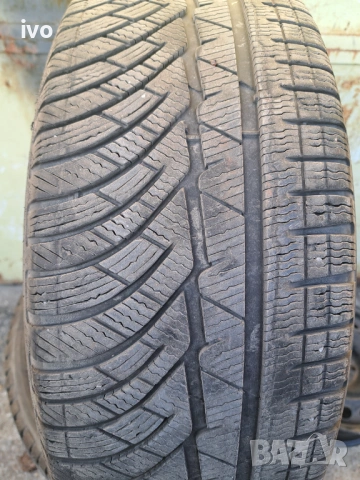 Продавам зимни гуми 225/50/18, снимка 2 - Гуми и джанти - 53828337