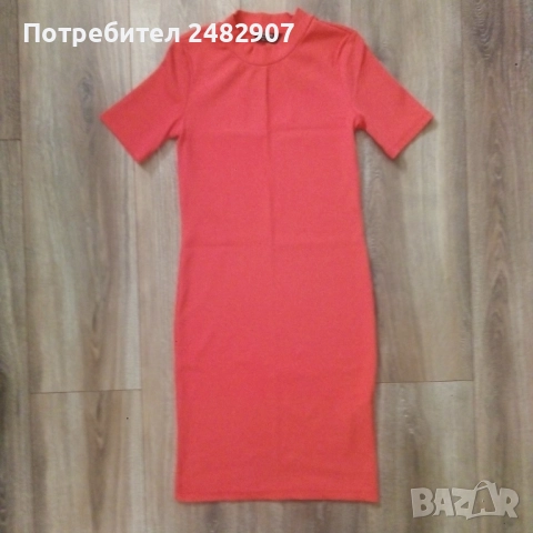 Дамска рокля "Bershka" , снимка 2 - Рокли - 52024998