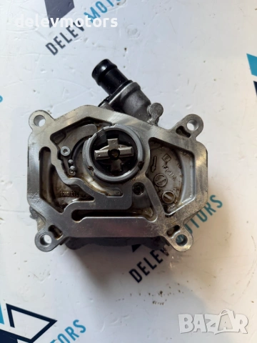 A2701800901 вакуум помпа от Mercedes GLA 180 X156, двигател 270910, автоматик, 122 кс., 60 000 km.