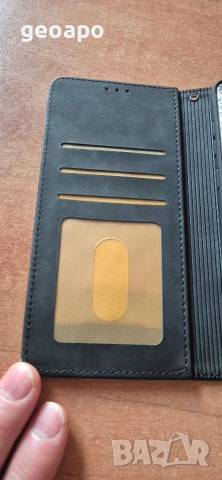 Продавам калъф, тип тефтер за Samsung S10+, 10 евро, снимка 4 - Калъфи, кейсове - 53645542