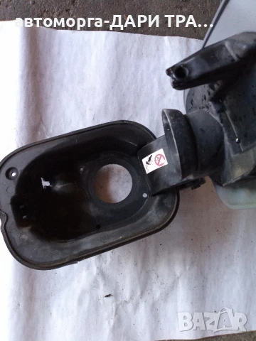 Капачка резервоар за Рено Еспеис 3 2003г. , снимка 2 - Части - 50783343