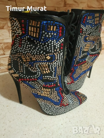 предлагам дамски боти на Sergio Rossi, снимка 4 - Дамски боти - 53163759