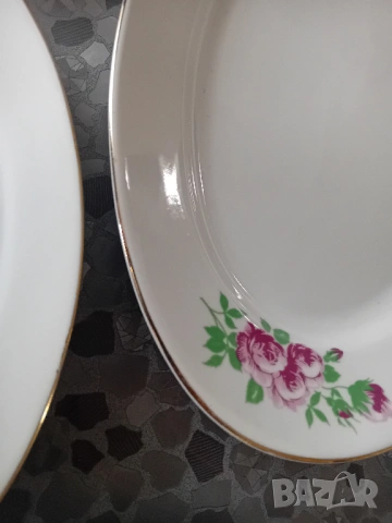 Стар сервиз от порцелан с рози, завод Дянко Стефанов, снимка 2 - Антикварни и старинни предмети - 53880757