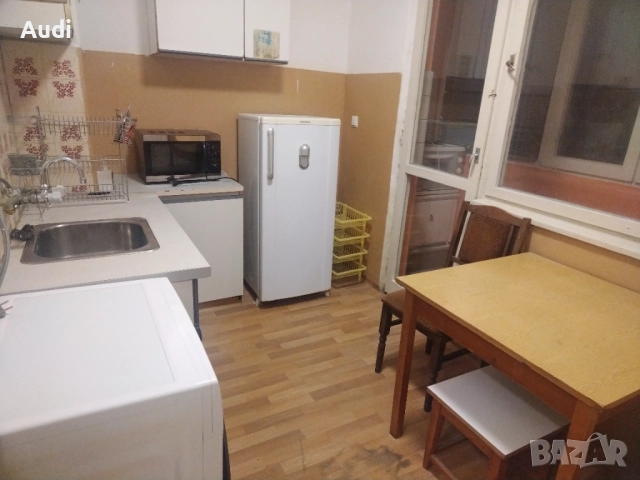 Собственик продава гарсионера в саниран блок. След освежителен ремонт., снимка 10 - Апартаменти - 52579025