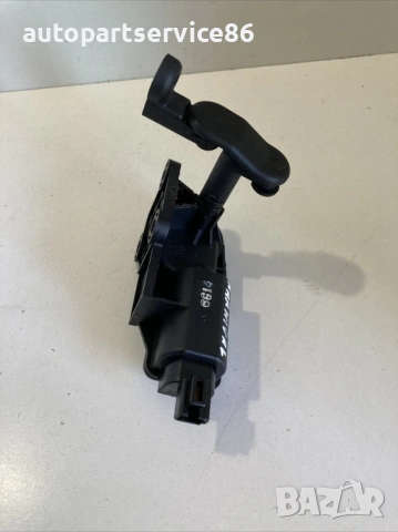 Актуатор на задната дясна брава за KIA Carnival 2.9 CRDi (2006–2012), снимка 3 - Части - 53203638