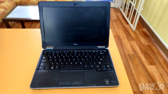 Лаптоп Dell Latitude E7240  на части