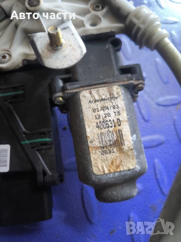 Renault Espace MK4 110kW 2006 Моторче за стъклоповдигач на задна дясна врата 400631D, снимка 2 - Части - 51141646