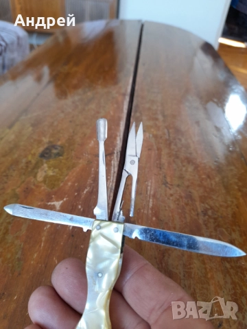 Стар Дамски джобен нож,инструменти за нокти, снимка 4 - Други ценни предмети - 51911824