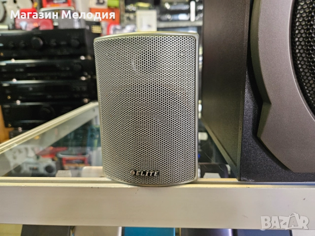 Бас каса Trust 19019-02 с две колони Elite. В отлично техническо и визуално състояние., снимка 2 - Тонколони - 51793015