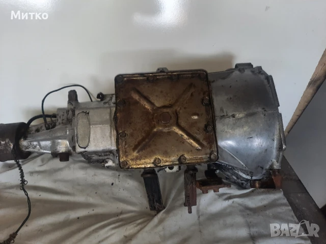 Ръчна скоростна кутия от Мицубиши L400  DELICA от 90 те години, снимка 6 - Части - 50980369