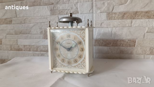 Стар часовник / будилник - Insa - Made in Yugoslavia - 1970г., снимка 3 - Антикварни и старинни предмети - 45973586