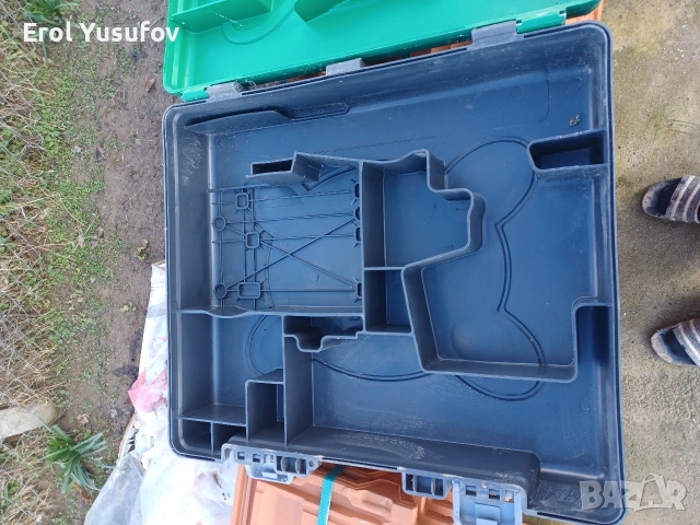 Hitachi, снимка 11 - Куфари с инструменти - 53621892