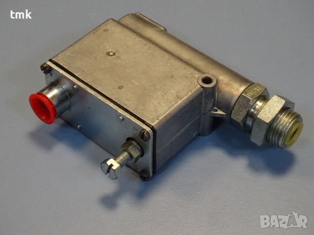 Пресостат хидравличен HAWE DG2H hydraulic pressure switch, снимка 1 - Резервни части за машини - 45336687