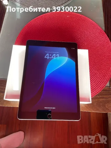 iPad 8th generation a2270, снимка 1 - Таблети - 48052629