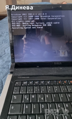 Лаптоп Dell PP39L 15,6 , снимка 3 - Лаптопи за работа - 52457837