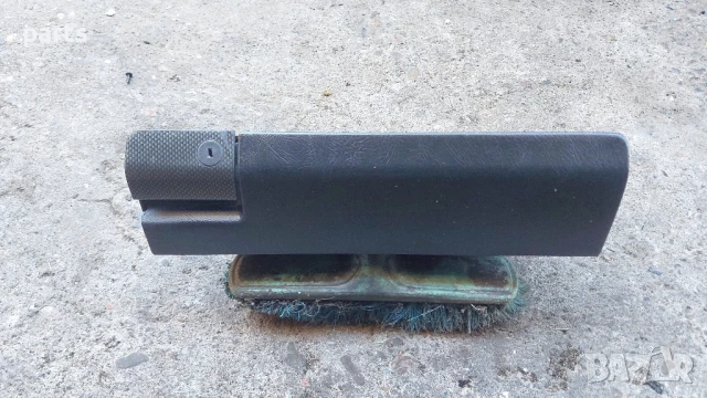 Жабка Мерцедес C W202, снимка 3 - Части - 51332904