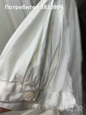 Блуза с къс ръкав R.E.D. Valentino, Италия, размер IT 46, снимка 11 - Ризи - 45387398