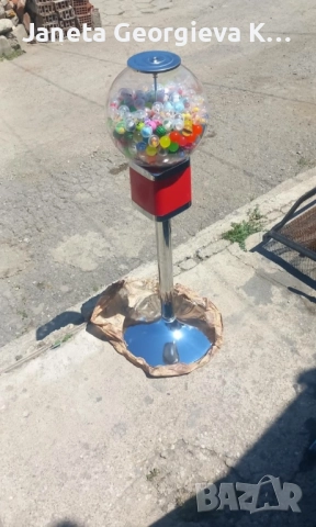 Вендинг машини за топчета с монетник 1€, снимка 3 - Вендинг машини - 52457476