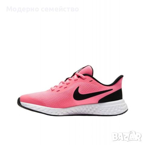 Дамски маратонки Nike revolution running peach , снимка 1 - Маратонки - 46346928