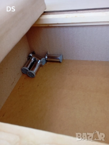 Ъглов диван , снимка 5 - Дивани и мека мебел - 53705679