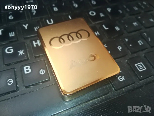 AUDI GOLD USB ЗАПАЛКА 2608240900, снимка 1 - Запалки - 47023648