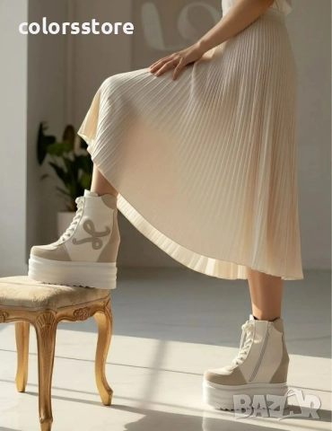 Боти на платформа - бяла кожа със сив велур - BML60 