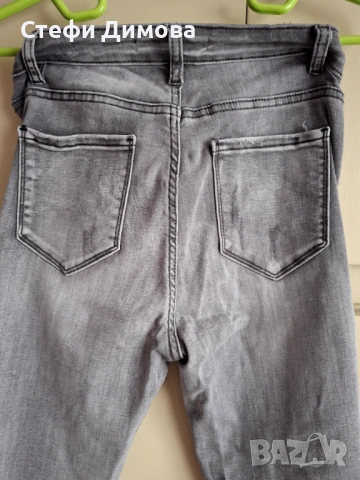 Дамски дънки с надписи, снимка 3 - Дънки - 54020779