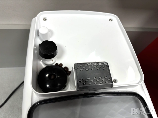 Като нов! Кафеавтомат Philips EP1223, снимка 8 - Кафемашини - 53150695