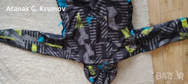 Ски-сноуборд  яке Quicksilver , снимка 4 - Якета - 53117851