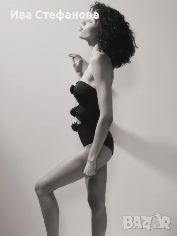 нов елегантен черен класически модел бански 3 Д 3D рози , снимка 10 - Бански костюми - 51388305