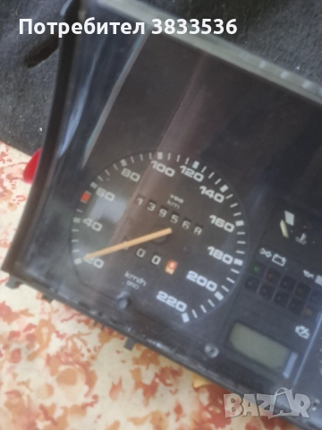 1 Буксов скоростомер със обортомер/ километражен уред за VW Golf / Jetta mk2 Бензин, снимка 2 - Части - 51504053