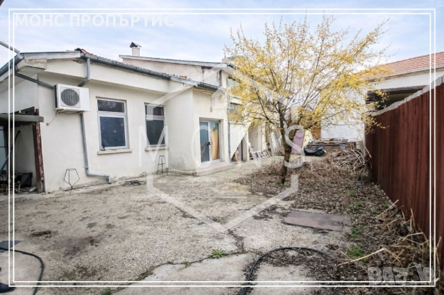 Двуетажна къща под наем в центъра на гр. Севлиево.