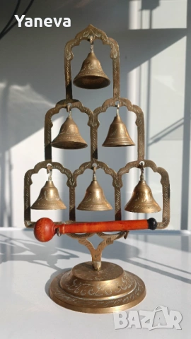 Vintage, месингов , настолен гонг „ дърво на живота “ с камбани и дървена палка ,чукче. , снимка 2 - Декорация за дома - 53977495