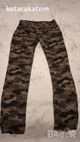 Philipp Plein дамски маркови дънки размер 31, снимка 2 - Дънки - 53840138