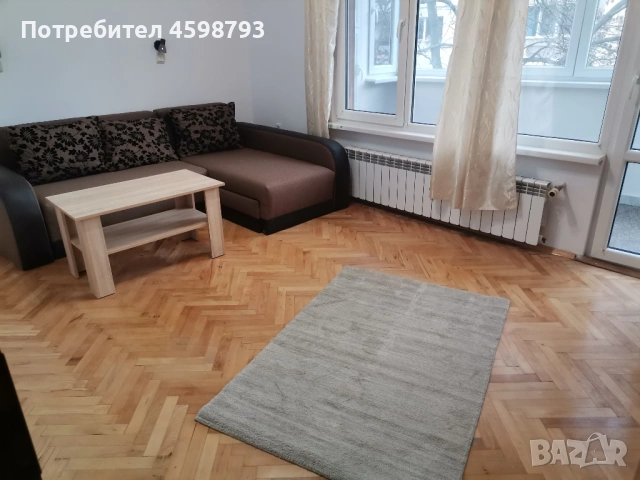 Предлага се тристаен просторен апартамент в кв. Х. Димитър под наем, снимка 1