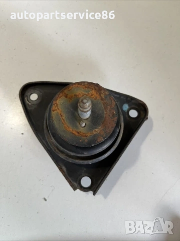 Тампон на двигателя за KIA Ceed 1.6 CRDi (2010), снимка 3 - Части - 53235283
