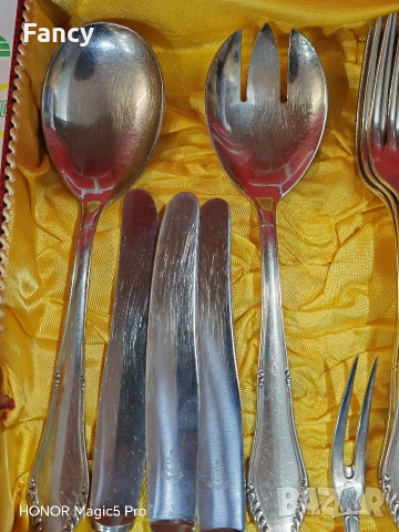 Комплект прибори за хранене Violet Roneusil, снимка 6 - Антикварни и старинни предмети - 53469625