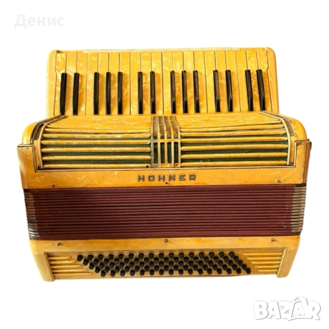 HOHNER акордеон – винтидж 80 баса + оригинален куфар