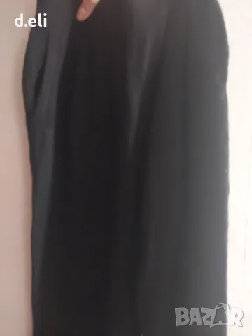 Eric Bompard Size M 100% Кашмир, снимка 2 - Панталони - 49665025