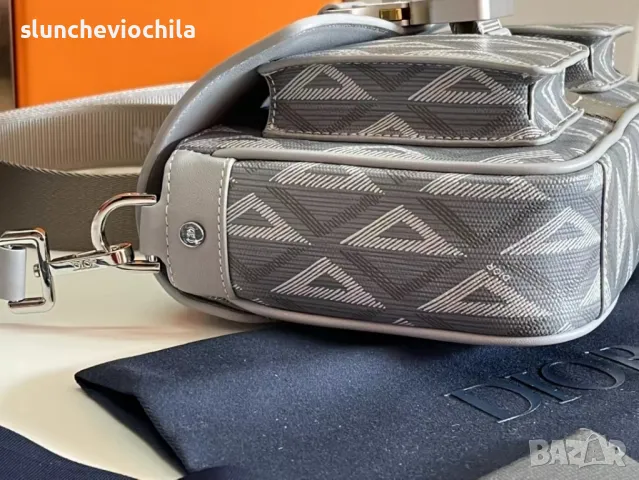 Мъжка чанта Dior Hit the Road Bag with Strap Диор, снимка 9 - Чанти - 46917540