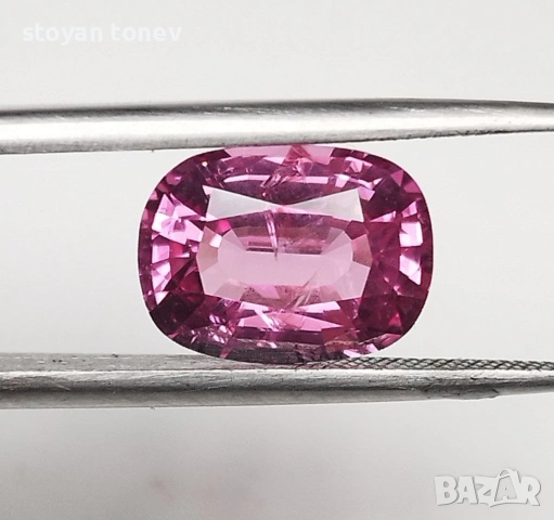 Зашеметяващ Vivid Hot Pink Шпинел – 3.14 каратов, нетретиран от Мианмар! Сертифициран! Нов!, снимка 12 - Други - 53701255