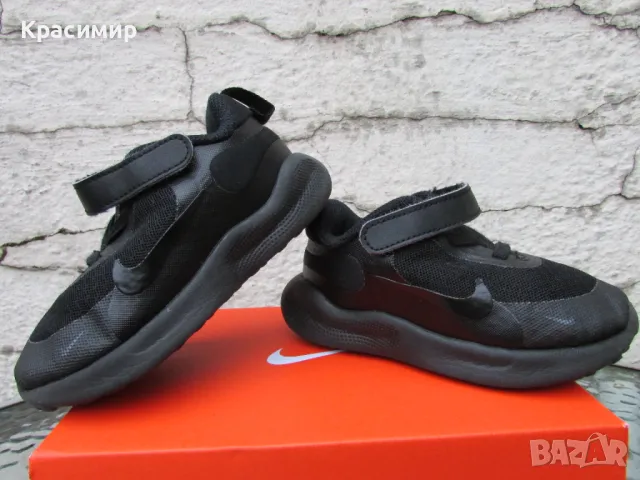 Детски маратонки Nike Revolution 7, снимка 7 - Детски маратонки - 48462613