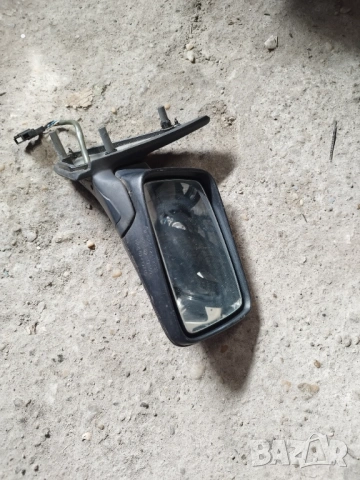 Електрическо дясно странично огледало Golf III