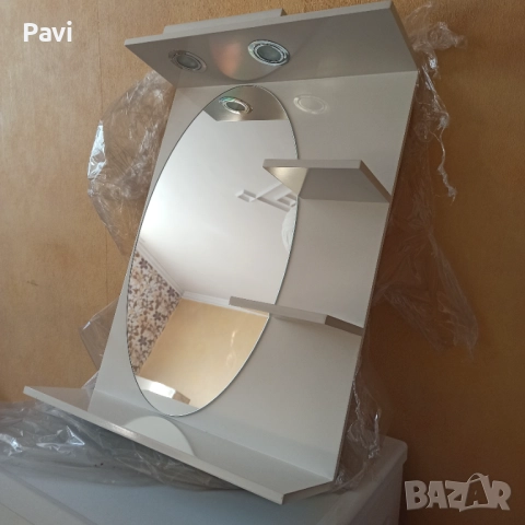 Шкаф за баня с осветление , снимка 2 - Шкафове - 52254806