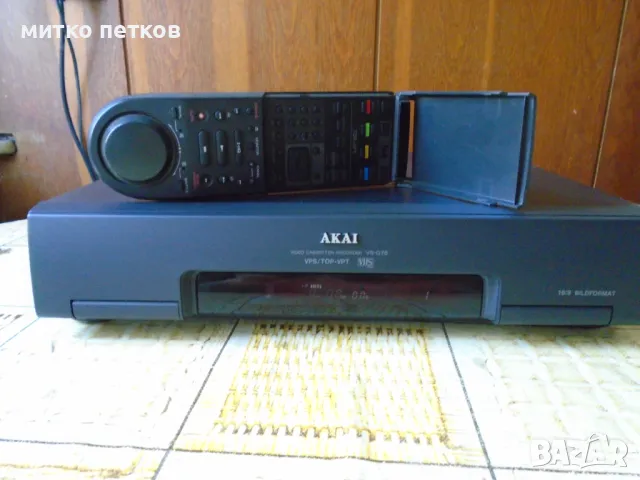 vhs Akai vs-g75 hi-fi stereo, снимка 1 - Плейъри, домашно кино, прожектори - 47049357