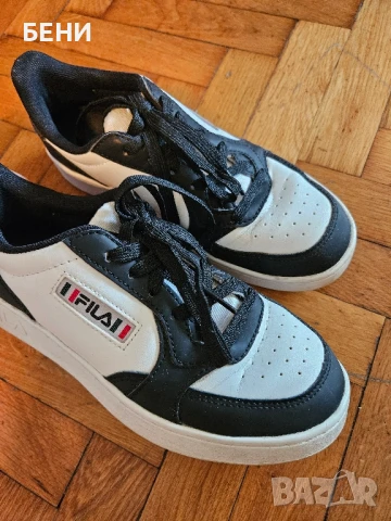 FILA Дамски черно-бели обувки
