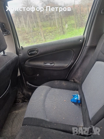 салон за Peugeot 206 4/5 врати , снимка 4 - Части - 52924128